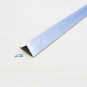 Junyang <strong>Aluminum</strong> Factory Custom High Quality and Low MOQ 6061 6063 Various Size L-Shaped Angle <strong>Aluminum</strong> Profile