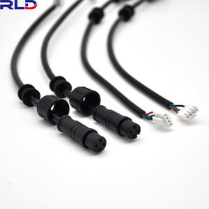 カスタムLED屋内植物成長ランプ防水ケーブルM102ピン10mmオスメスインラインドッキングPVCコネクタIP654A電源 - Product Image 2