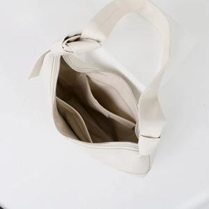 Custom Logo Casual Corporate Women's Genuine Leather Ladies Quality <b>Bags</b> <b>White</b> Underarm Handbags for Women - Product Image 3