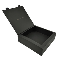 Boîte postale cadeau noire mate double face personnalisée feuille d'or estampage à chaud de logo type dossier gaufré impression par stratification mate
