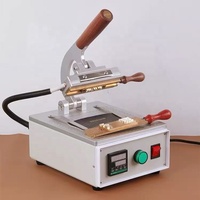 Machine de marquage à chaud Vinica, machine de marquage à chaud de bureau, arrangement flexible des caractères, conception de police personnalisée, outil de gaufrage