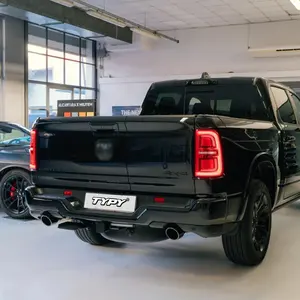 ชุดไฟท้าย LED TYPY สำหรับรถยนต์ 1500 ปี 2009-2018 พร้อมไฟ DRL และไฟเลี้ยวแบบไดนามิก เลนส์รมดำ/สีชา 12V รับประกัน 1 ปี - Product Image 2