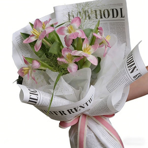 Carta da Imballaggio per Fiori in Stile Giornale Kraft, Carta Reversibile per Bouquet Floreali, Design in Stile Giornale Kraft Marrone per Feste e Matrimoni - Product Image 1