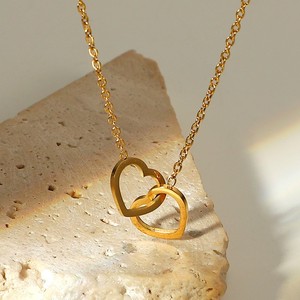 Collar con colgante de acero inoxidable de nuevo amor a la moda, diseñ<span class=keywords><strong>o</strong></span> de doble amor, collar de joyería impermeable recubierto de Pvd de 18K - Product Image 1