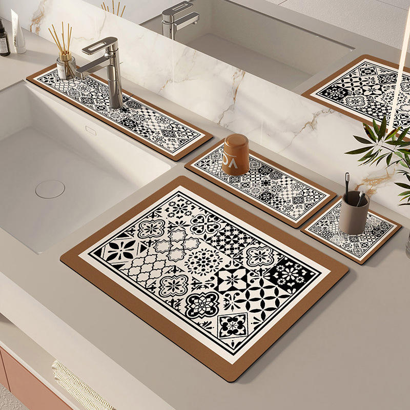 กระเบื้องลายดอกไม้สไตล์เรโทรสำหรับกาแฟ