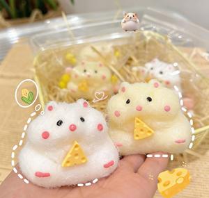 Giocattoli Antistress a Forma di Criceto Kawaii Mini in TPR, Divertenti Giocattoli Morbidi da Spremere <span class=keywords><strong>per</strong></span> <span class=keywords><strong>Adulti</strong></span> - Product Image 1