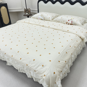 Ensemble quatre pièces en coton à pois et dentelle laitière française - Product Image 5