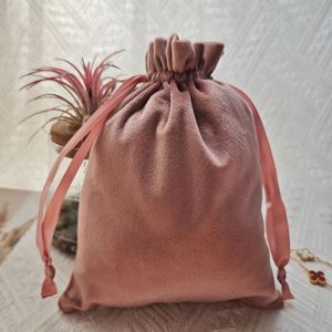 Pochette en velours de coton imprimée avec logo personnalisé pour bijoux, sac cadeau en velours à cordon personnalisé, emballage cosmétique - Product Image 1