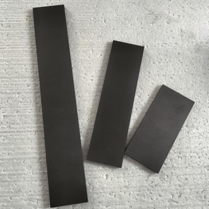 Kích thước tùy chỉnh cao tinh khiết <span class=keywords><strong>Graphite</strong></span> nhựa ngâm tẩm bơm chân không quay vanes <span class=keywords><strong>Carbon</strong></span> <span class=keywords><strong>Graphite</strong></span> vanes cho bơm chân không - Product Image 1