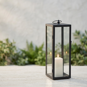 Vente en gros de lanternes porte-bougies en métal noir, style élégant, pour la décoration des sols à la maison et en extérieur - Product Image 1