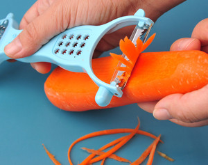 Gadgets de cocina para el hogar innovador manual de plástico de doble cara <span class=keywords><strong>5</strong></span> <span class=keywords><strong>en</strong></span> <span class=keywords><strong>1</strong></span> <span class=keywords><strong>pelador</strong></span> de ajo de frutas y verduras multifuncional - Product Image 6