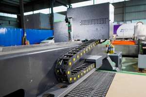 Approvisionnement direct d'usine 2025 multi-têtes 100W CO2 verre Laser découpeuse prix favorable pour les usines de fabrication moteur de noyau - Product Image 5