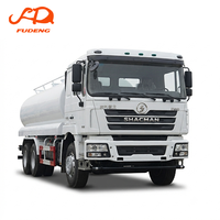 Nouveau camion-citerne HOWO 6x4 robuste avec système de pulvérisation haute pression, réservoir de 10001 à 15000 L pour la construction, l'exploitation minière et la lutte contre la poussière