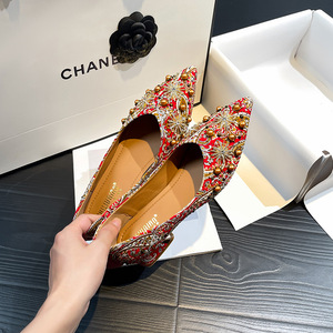<span class=keywords><strong>Scarpe</strong></span> <span class=keywords><strong>da</strong></span> <span class=keywords><strong>Sposa</strong></span> Rosse <span class=keywords><strong>da</strong></span> Donna, Nuove con <span class=keywords><strong>Tacco</strong></span> Spesso, Stile Cinese, <span class=keywords><strong>Scarpe</strong></span> <span class=keywords><strong>da</strong></span> <span class=keywords><strong>Sposa</strong></span> per Cerimonia, <span class=keywords><strong>Scarpe</strong></span> Invernali con <span class=keywords><strong>Tacco</strong></span> Alto - Product Image 5