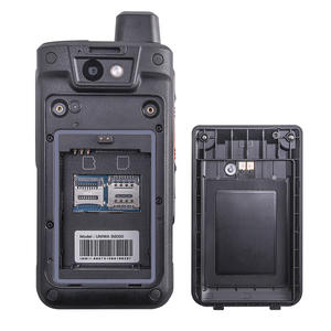 UNIWA B8000 Écran IPS 2,4 pouces Étanche IP68 Fonction SOS 4G LTE Longue portée Android Carte SIM Talkie-walkie POC Sans restriction - Product Image 5