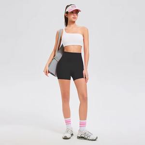 Ensemble de Yoga taille haute pour femmes Short de sport personnalisable haut à séchage rapide fermeture à la taille élastique grande taille conception imprimée de haute qualité - Product Image 4