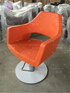 Équipement de salon de <span class=keywords><strong>coiffure</strong></span> de <span class=keywords><strong>coiffure</strong></span> Chaise de <span class=keywords><strong>coiffure</strong></span> marron Chaises de salon uniques pour la coupe de cheveux - Product Image 3