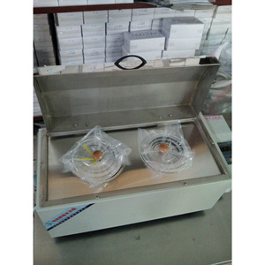 Baño de Agua Termostático Eléctrico de Doble Capa con Pantalla Digital para Uso en Laboratorio, 420°C, Taizhou Jianjun Medical Supplies - Product Image 1