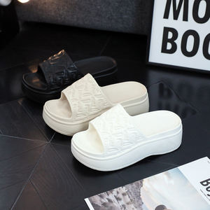 Pantuflas Baratas para <span class=keywords><strong>Mujer</strong></span> <span class=keywords><strong>en</strong></span> Varios Colores, Pantuflas para <span class=keywords><strong>Mujer</strong></span> sin Olor, Pantuflas Planas <span class=keywords><strong>de</strong></span> Moda para <span class=keywords><strong>Mujer</strong></span> al por Mayor - Product Image 5