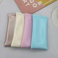 Nouvel étui à lunettes rectangulaire en cuir souple, sac de rangement portable et étanche pour lunettes de soleil et de lecture, style minimaliste pour homme, couleur unie