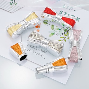 บรรจุภัณฑ์เครื่องสำอางขายส่ง หลอดลิปสติกแบบโบว์ หลอดลิปกลอสแบบน่ารัก หลอดเปล่า - Product Image 2