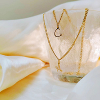 Collier EManco avec pendentif cœur en écriture cursive, chaîne cubaine plaquée or, bijoux polyvalents pour femmes, tendance quotidienne, idéal pour les festivals