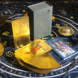 Tarjetas de <span class=keywords><strong>Tarot</strong></span> de PVC Plástico Impermeables Personalizadas al por Mayor con Lámina Dorada, Baraja de <span class=keywords><strong>Tarot</strong></span> Negra de Lujo, Caja de Color y Guía - Product Image 2