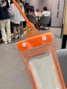 Funda impermeable transparente al por mayor para teléfono para nadar funda protectora de teléfono para Samsung Galaxy S25 Ultra - Product Image 2