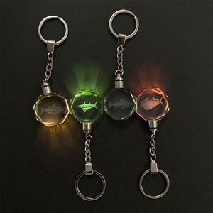 Porte-clés en cristal en forme de cœur, souvenir, haute définition, logo personnalisé, gravure laser 3D, vente en gros, surface anti-rayures, sur mesure - Product Image 1