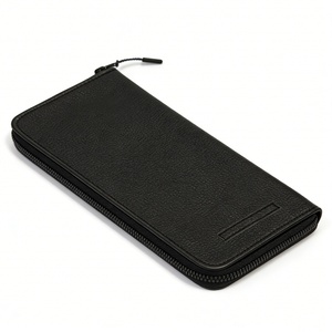 Pochette de transport haute capacité avec logo personnalisé, étuis à usage spécial, porte-cartes de scores sportifs, porte-notes, porte-gants de golf en cuir véritable - Product Image 4