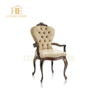 Ensemble de meubles de salle à manger modernes en bois massif de luxe avec table rectangulaire extensible et chaises en tissu rembourré pour usage hôtelier