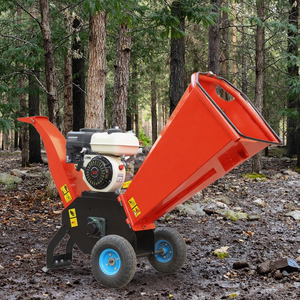 Biotrituratore Cippatore a Presa di Forza Piccolo e Potente Idraulico per Rami d'Albero Uso Commerciale e Industriale in Vendita a Consegna Rapida - Product Image 6