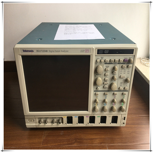 Osciloscopio Portátil de Doble Canal de Alta Precisión Rohde & Schwarz RTH1002 con 1 Año de Garantía Multivoltaje - Product Image 5