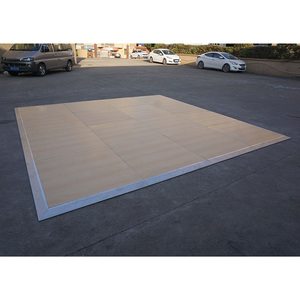 Sistema de suelo modular portátil para eventos, para bodas en interiores y exteriores. - Product Image 3
