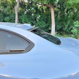 Bmw Série 2 Coupé G42 G87 M240 M2 Aileron arrière de toit Noir piano Texture carbone ABS Ducktail 2022+ - Product Image 1