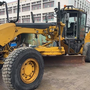 รถเกรดเดอร์ล้อเหลืองมือสอง CAT 160M พร้อมใบมีดสำหรับงานก่อสร้างถนน ขายดี - Product Image 4
