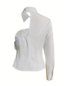 Top Bianco con Spalla Scoperta e Design a Pelle Sottile, Decorazione Floreale Tridimensionale Grande, Alla Moda ed Elegante - Product Image 3