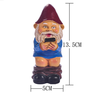 Figurine de toilette en résine, sculpture artistique peinte à la main, statue de téléphone amusante de dessin animé, mini décoration pour salle de bain, bureau ou jardin