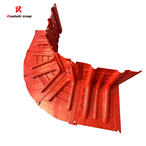 Barrera de Control de Inundaciones en Forma de L de 52x68x70.5cm, Panel de Barrera de Tráfico Anti-Inundaciones, Bloqueador de Agua - Product Image 3