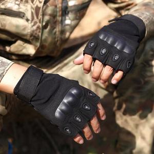Guantes tácticos en poliéster Guante protector de expansión para deportes al aire libre Entrenamiento de fuerzas especiales y control de disturbios - Product Image 3