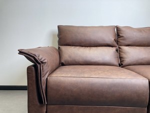 Sillón Chesterfield Moderno de Cuero Genuino con Respaldo y Reposapiés Ajustables Motorizados para Apartamento, Sala de Estar, Hogar F-33309 Funcional - Product Image 2