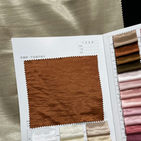 Tissu satiné brocart tissé 100 % polyester 190 g/m² brillant, lisse, luxueux, respirant, infroissable, épais pour robes, rideaux et vêtements pour filles