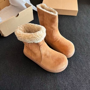 Botas de nieve de gamuza hasta media pantorrilla, forradas con lana suave, suela gruesa, informales para invierno, para mujer. - Product Image 4