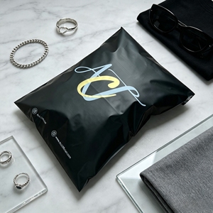 Luxury Matte Black Poly Mailers Custom Printed Logo Self Seal <b>Waterproof</b> Poly Shipping Bags For Fashion Clothes E-commerce - Product Image 1