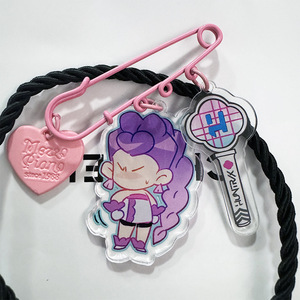 Kpop cacciatori di demoni spilla in acrilico abbigliamento charm rosa cuori <span class=keywords><strong>vendita</strong></span> calda portachiavi Rumi <span class=keywords><strong>Mira</strong></span> Zoey borsa abbigliamento spilla bagstalle - Product Image 1