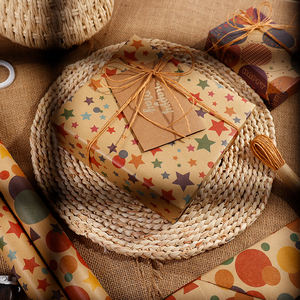 Venta al por mayor 80g cumpleaños Día de San Valentín papel Kraft 43*300cm regalo de lujo embalaje personalizado rollo de papel de regalo - Product Image 5