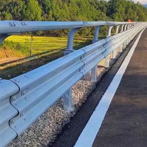 Pagar pembatas bergelombang gelombang ketiga kedua baja galvanis non-standar untuk jalan raya keselamatan lalu lintas hambatan untuk jalan pedesaan - Product Image 6