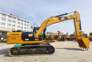 Excavadora Usada Confiable de 20 Toneladas 320D con PLC y Motor para Alquiler y Desarrollo de Infraestructuras - Product Image 4