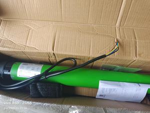 Motor Tubular Moderno con Marco de Aluminio DM45R para Persianas Enrollables y Toldos Inteligentes con Control Remoto - Product Image 5