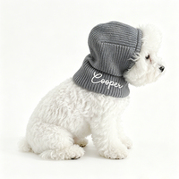 Chapeau en laine tricoté personnalisé pour animaux de compagnie, logo 3D brodé à la main, nom et marque personnalisés, chapeau d'hiver mignon et unique pour animaux de compagnie, 1 pièce MOQ